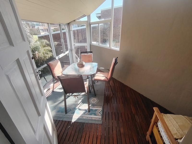 4 Bedroom Property for Sale in Wavecrest Eastern Cape